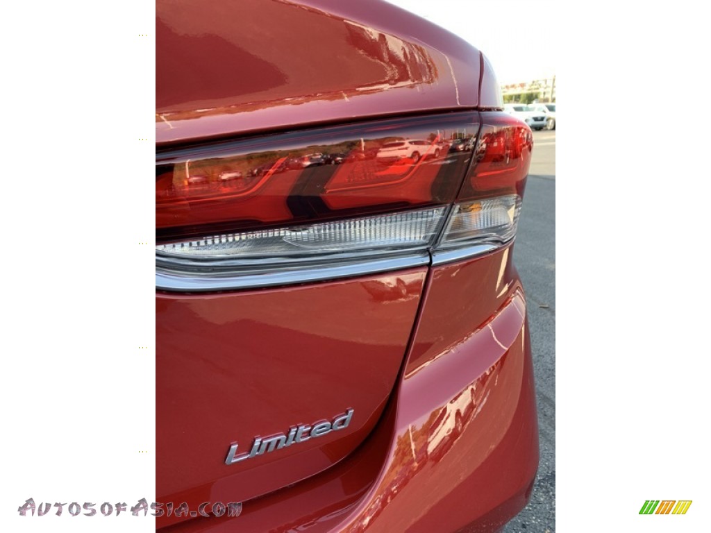 2019 Sonata Limited - Scarlet Red / Gray photo #23