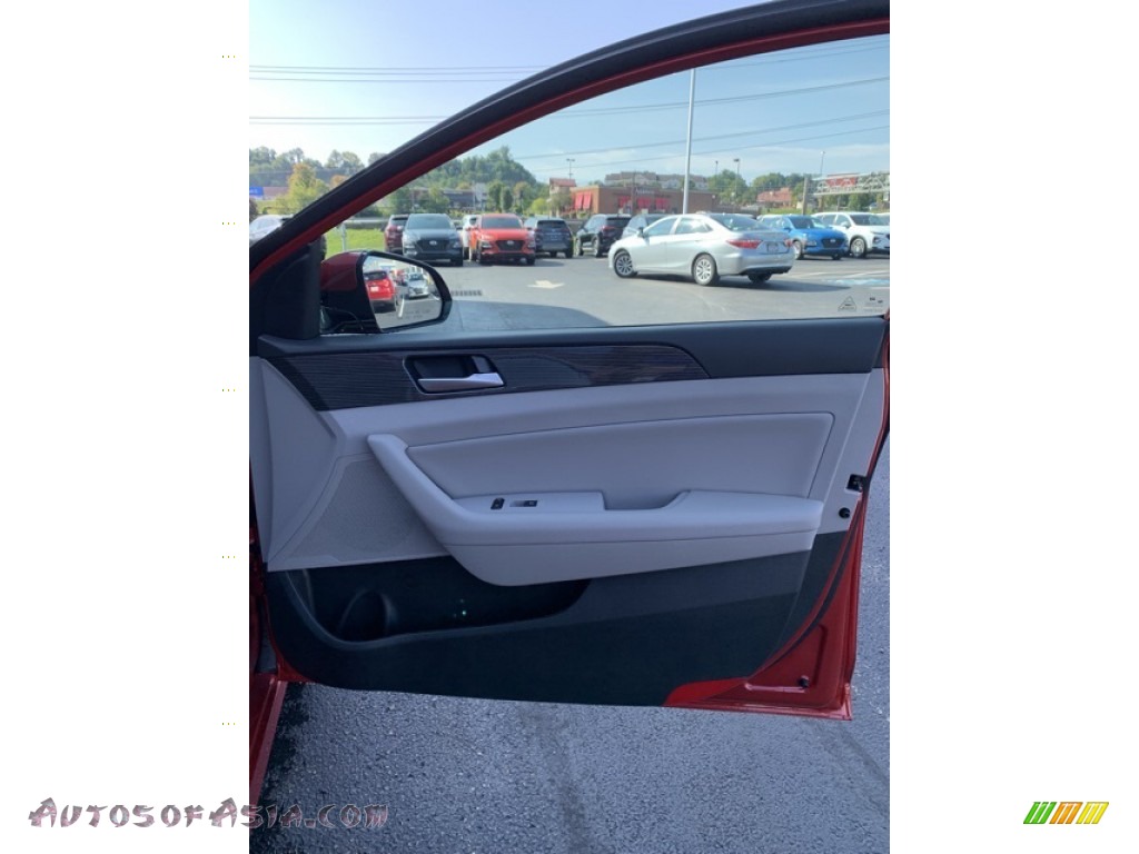 2019 Sonata Limited - Scarlet Red / Gray photo #27