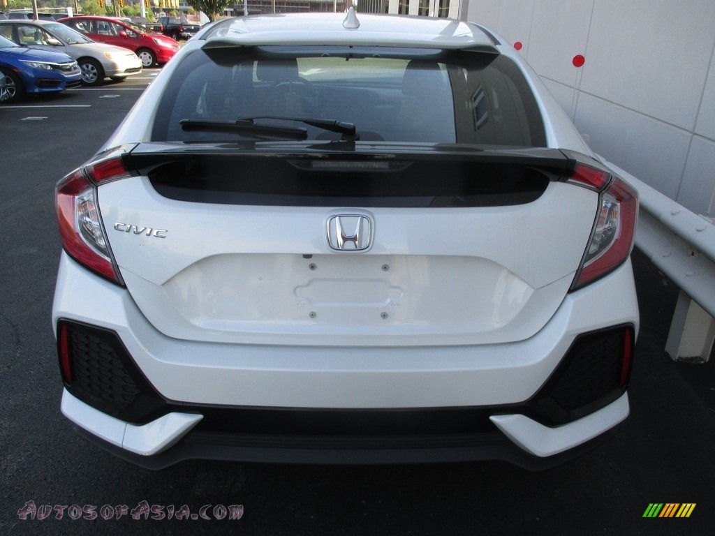 2017 Civic EX Hatchback - White Orchid Pearl / Black/Ivory photo #4