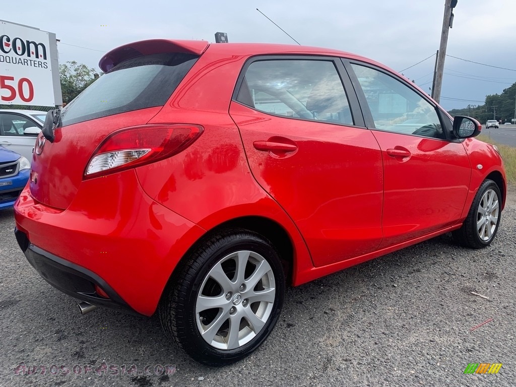 2012 MAZDA2 Touring - True Red / Black w/Red Piping photo #5