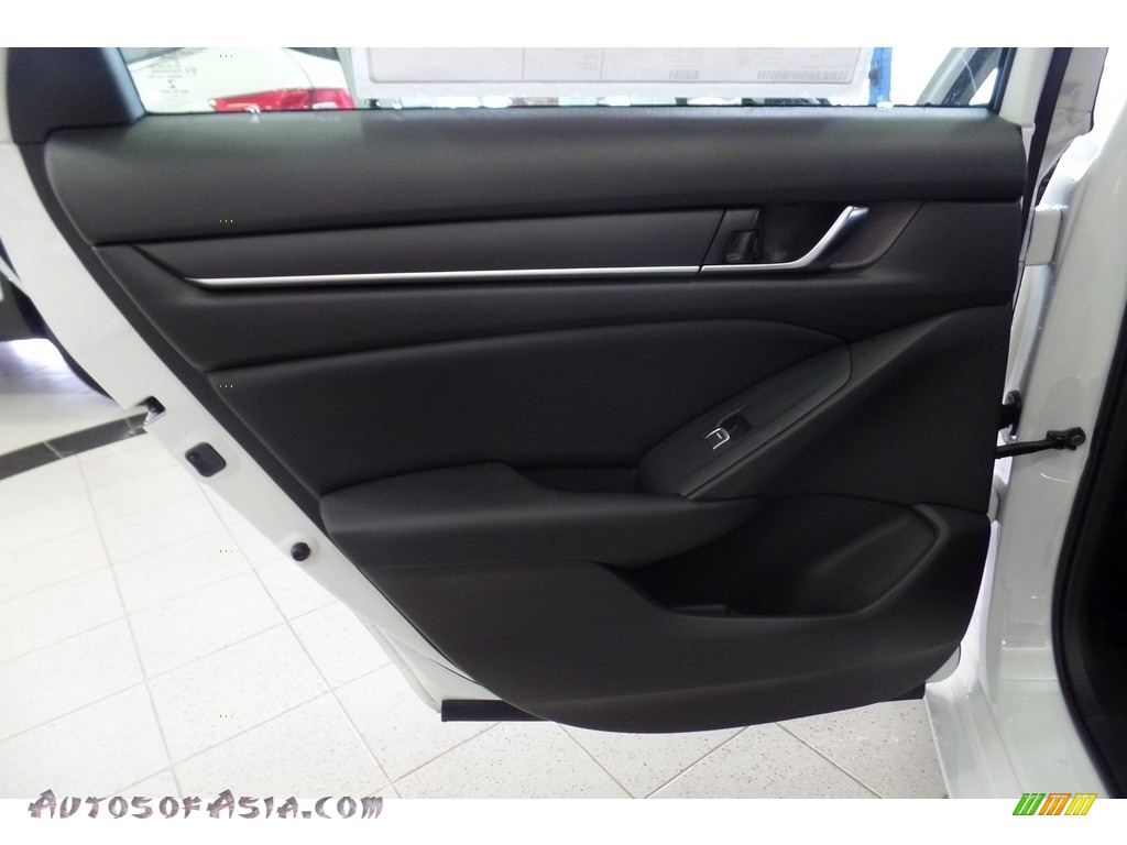 2019 Accord LX Sedan - Platinum White Pearl / Black photo #10