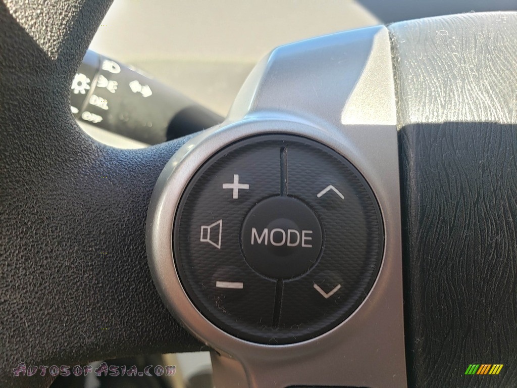 2015 Prius Two Hybrid - Winter Gray Metallic / Dark Gray photo #11
