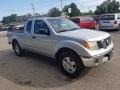 Nissan Frontier SE King Cab 4x4 Radiant Silver photo #7