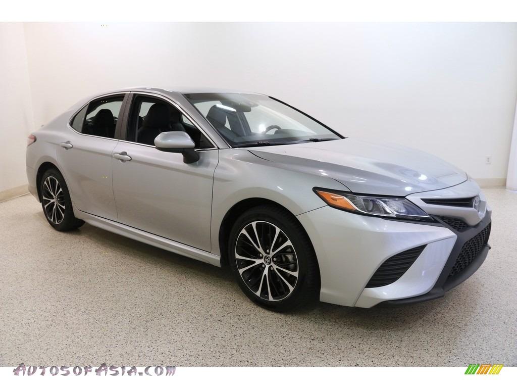 Celestial Silver Metallic / Black Toyota Camry SE