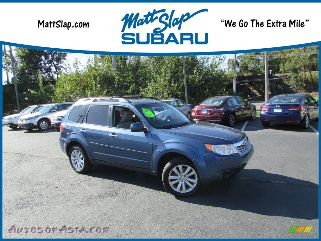 2013 Forester 2.5 X Limited - Marine Blue Pearl / Black photo #1