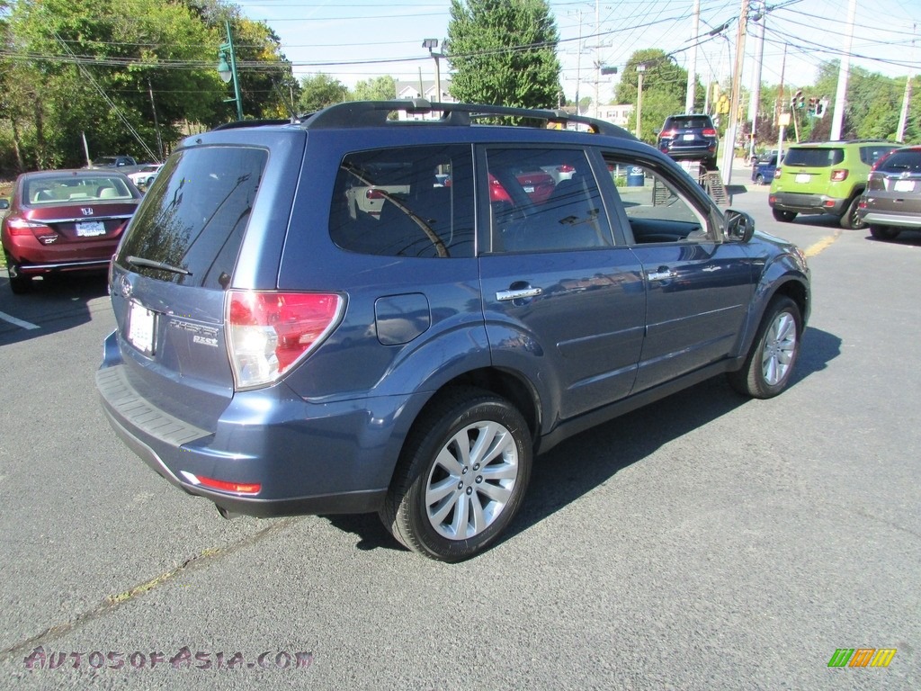 2013 Forester 2.5 X Limited - Marine Blue Pearl / Black photo #6