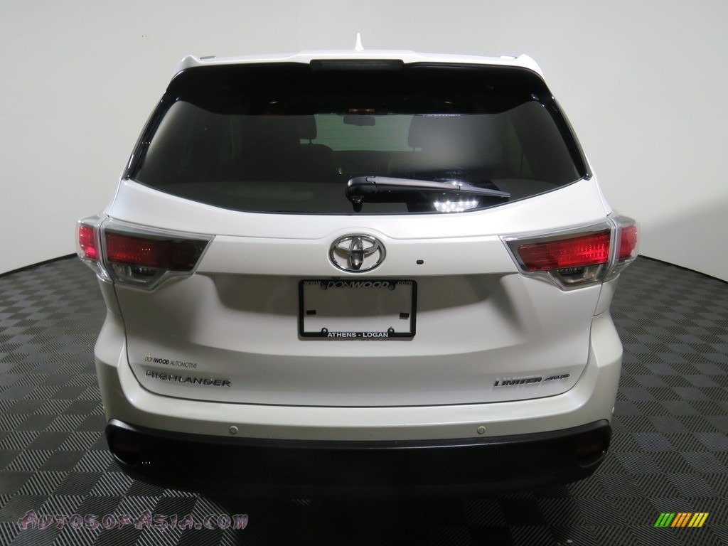 2016 Highlander Limited AWD - Blizzard Pearl / Almond photo #10