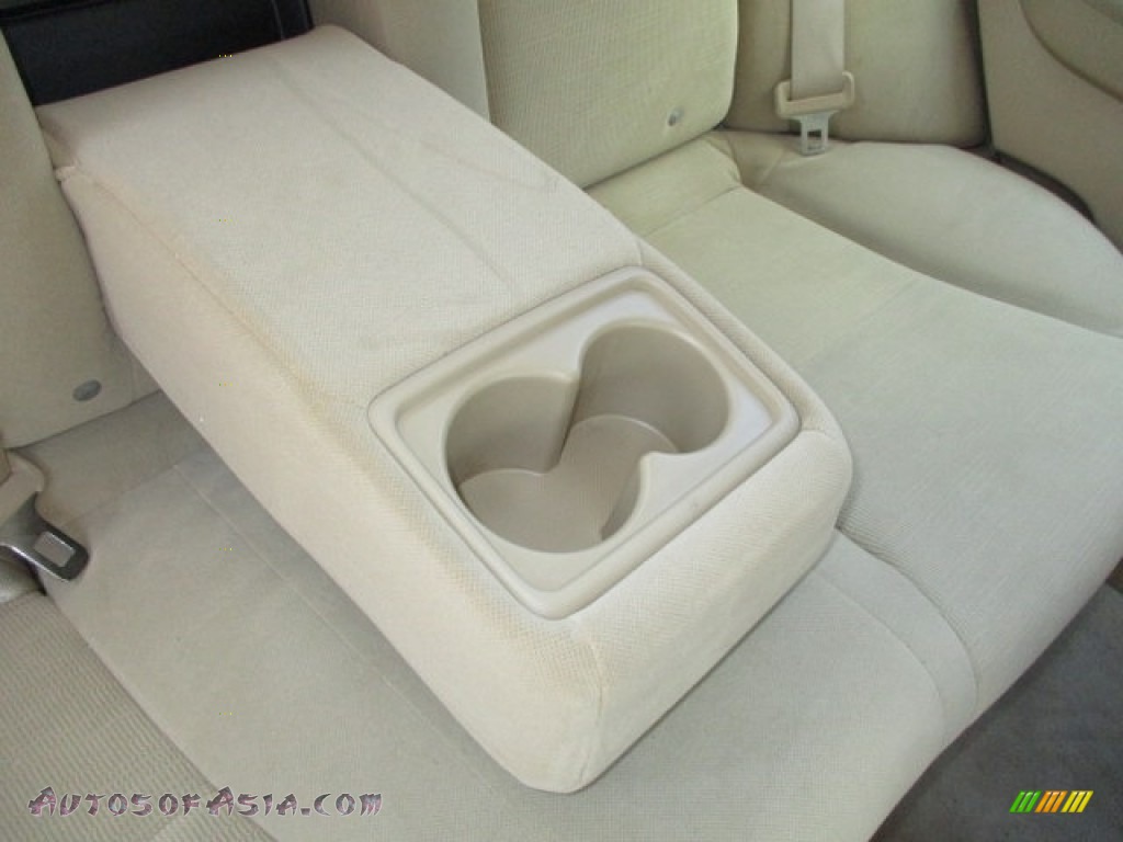 2007 Accord LX V6 Sedan - Taffeta White / Ivory photo #45