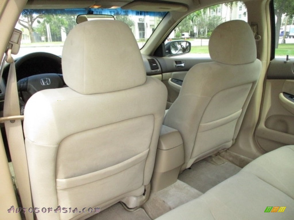 2007 Accord LX V6 Sedan - Taffeta White / Ivory photo #58