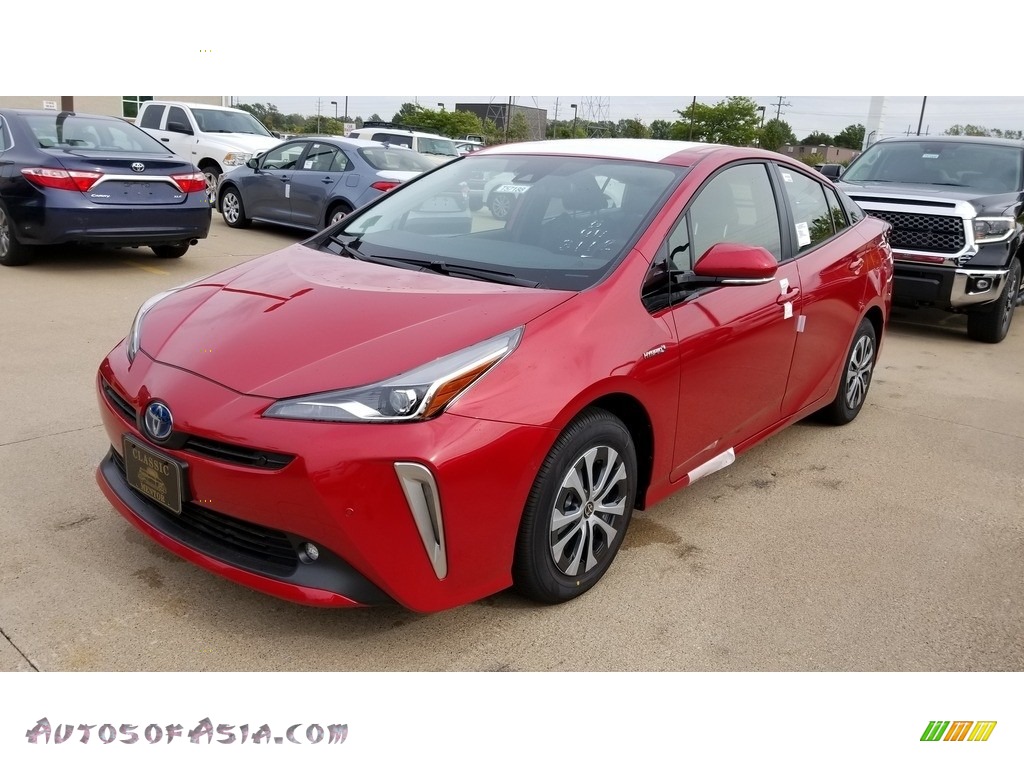 Supersonic Red / Black Toyota Prius XLE AWD-e