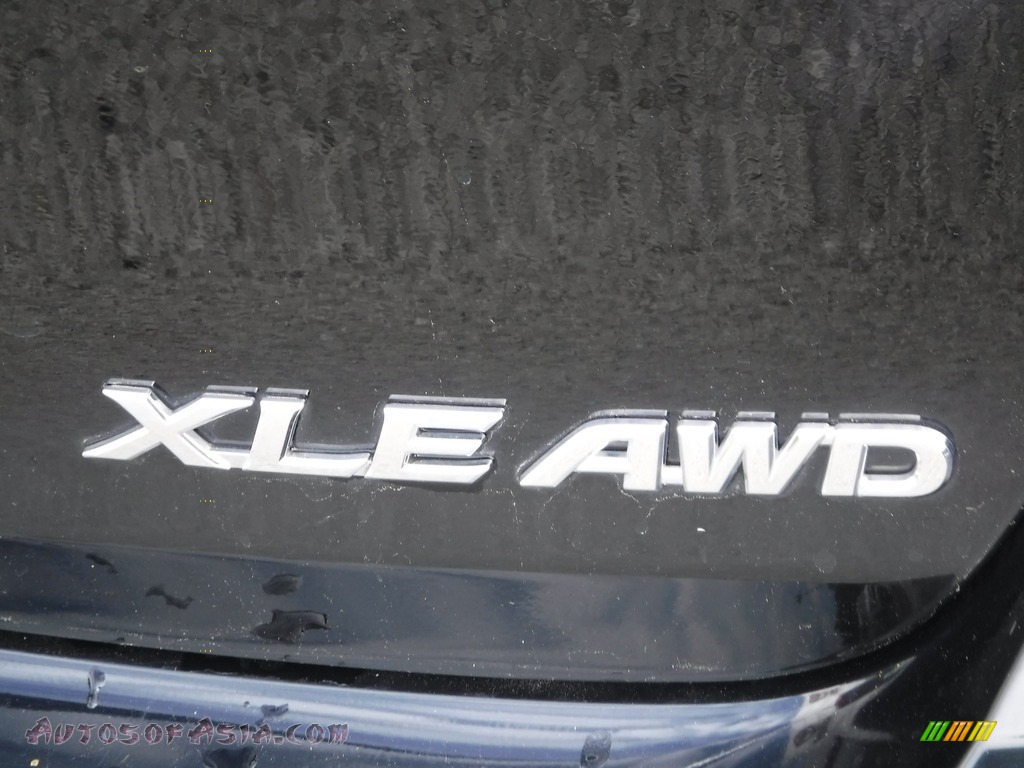 2014 Venza XLE AWD - Attitude Black Metallic / Ivory photo #9