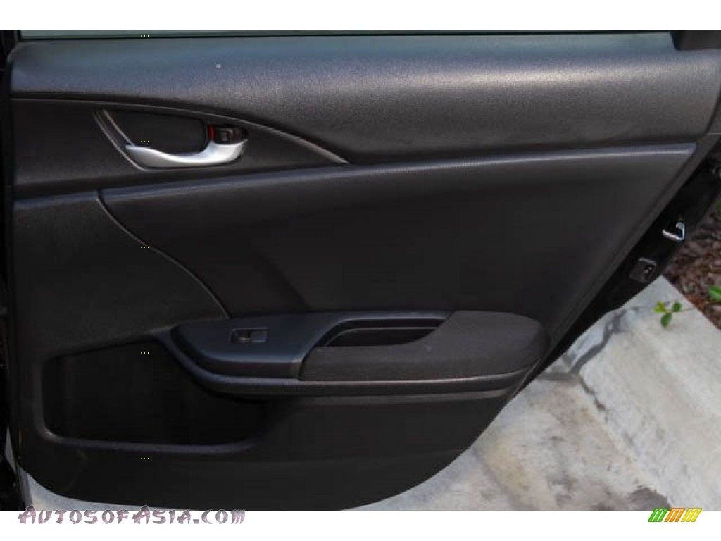 2017 Civic LX Sedan - Crystal Black Pearl / Black photo #32