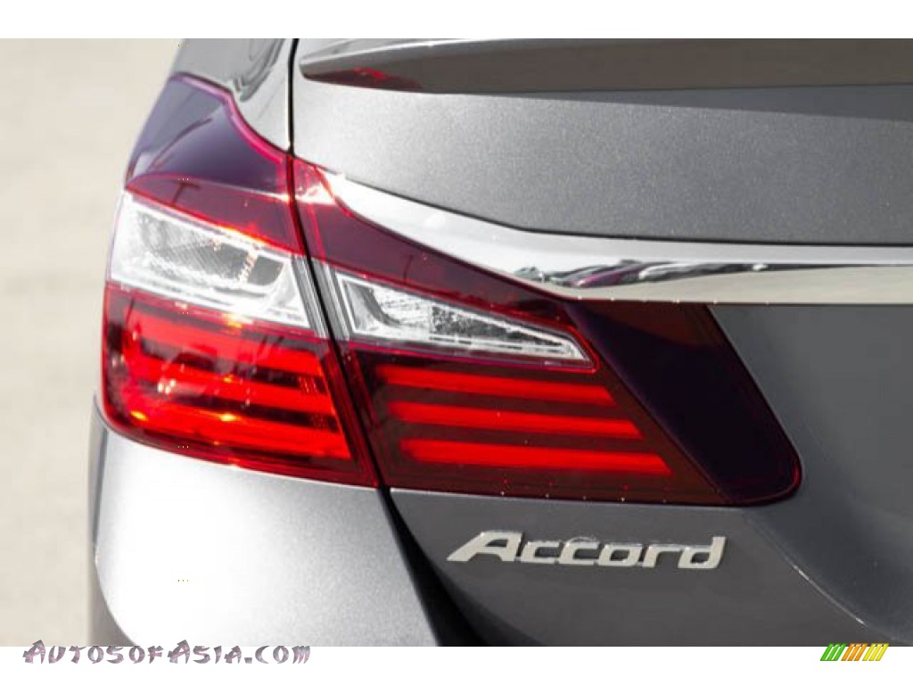 2017 Accord Sport Sedan - Modern Steel Metallic / Black photo #10