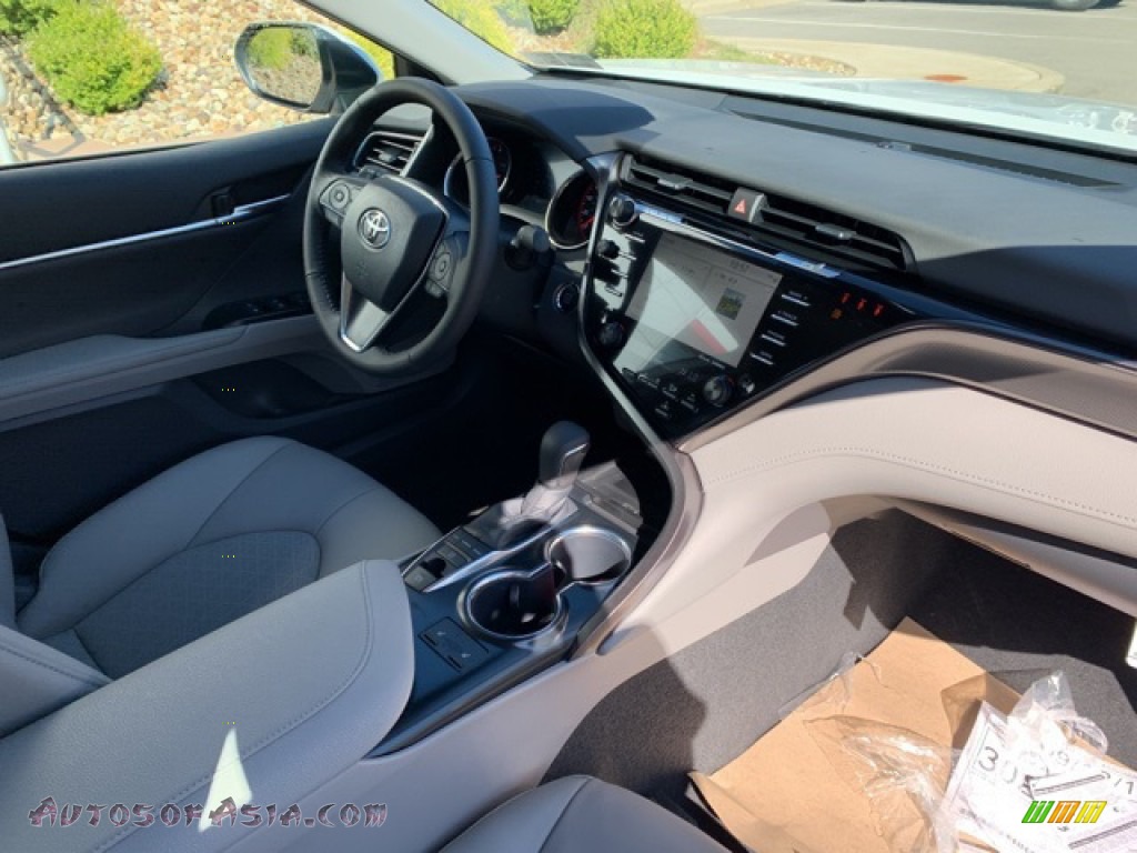 2020 Camry XSE - Wind Chill Pearl / Ash photo #16