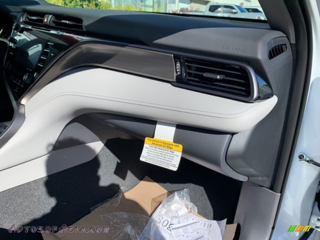 2020 Camry XSE - Wind Chill Pearl / Ash photo #17