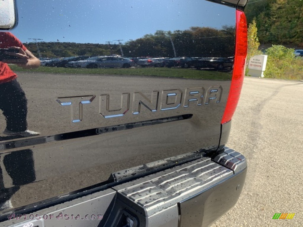 2020 Tundra Limited Double Cab 4x4 - Midnight Black Metallic / Graphite photo #14