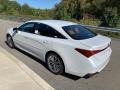 Toyota Avalon Hybrid Limited Wind Chill Pearl photo #2