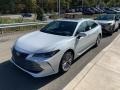 Toyota Avalon Hybrid Limited Wind Chill Pearl photo #6