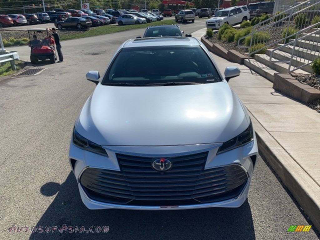 2020 Avalon Hybrid Limited - Wind Chill Pearl / Cognac photo #27