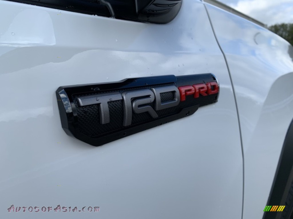2020 Tacoma TRD Pro Double Cab 4x4 - Super White / Black photo #32