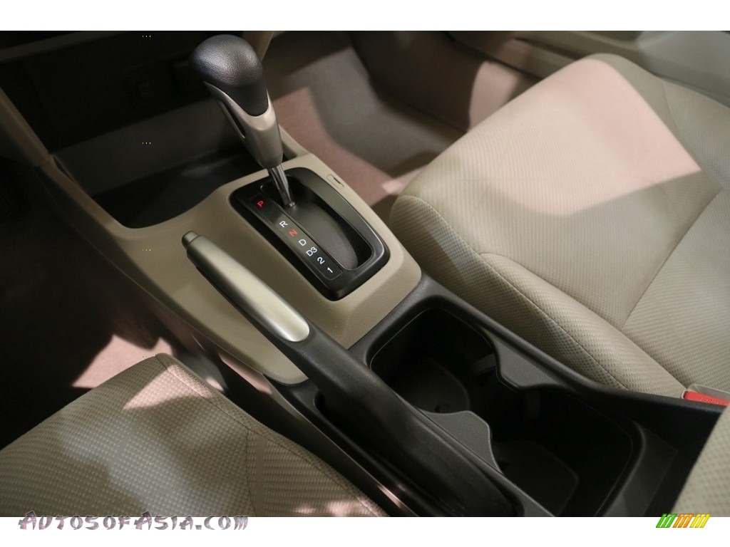 2012 Civic LX Sedan - Urban Titanium Metallic / Gray photo #14