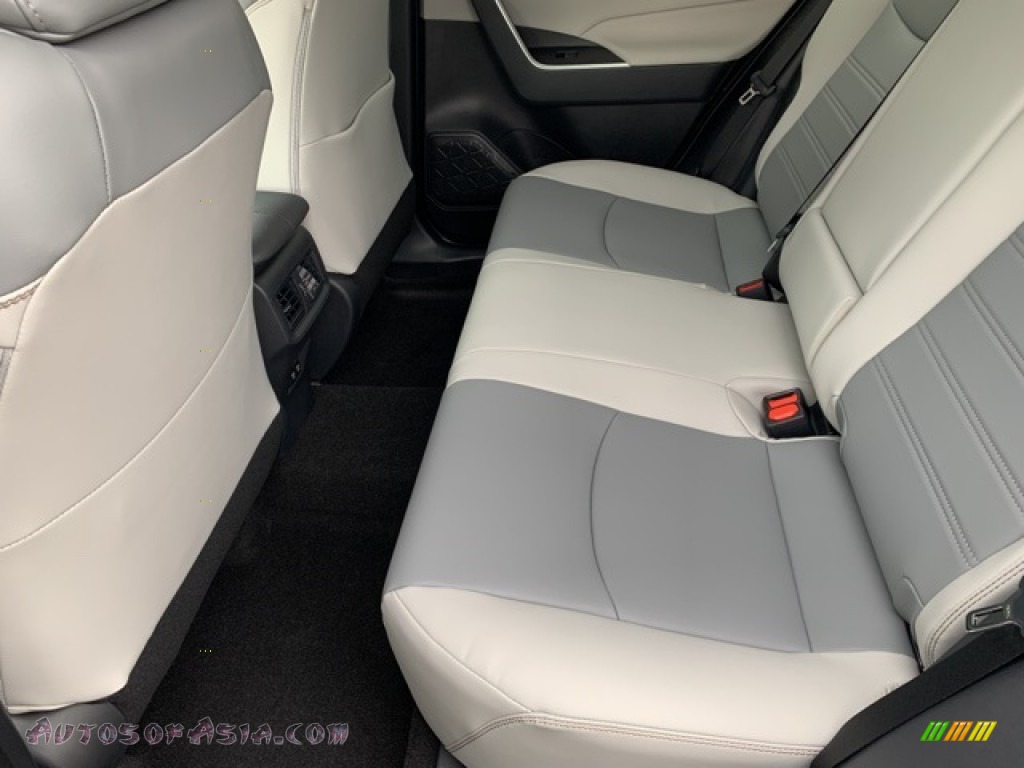 2020 RAV4 XLE Premium AWD - Magnetic Gray Metallic / Light Gray photo #7