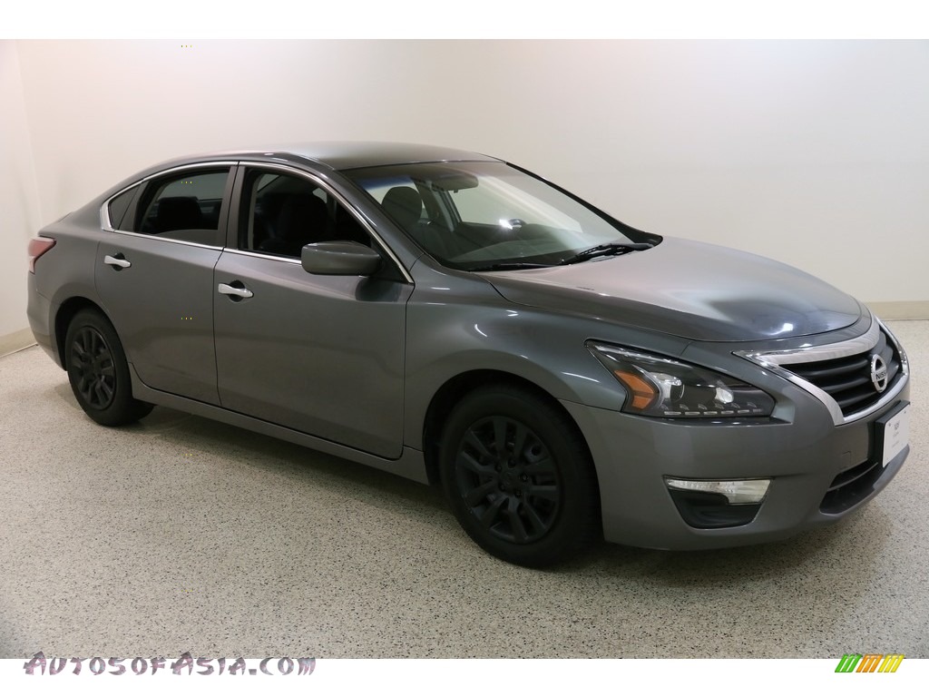 2014 Altima 2.5 S - Gun Metallic / Charcoal photo #1