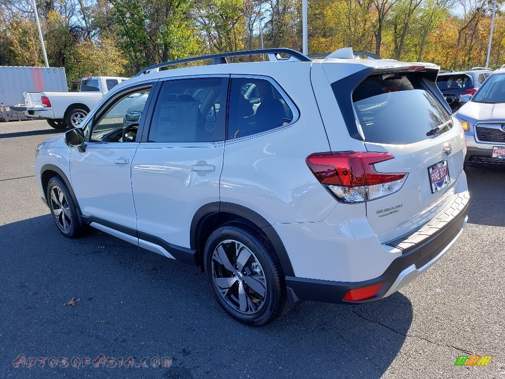 2020 Forester 2.5i Touring - Crystal White Pearl / Saddle Brown photo #4