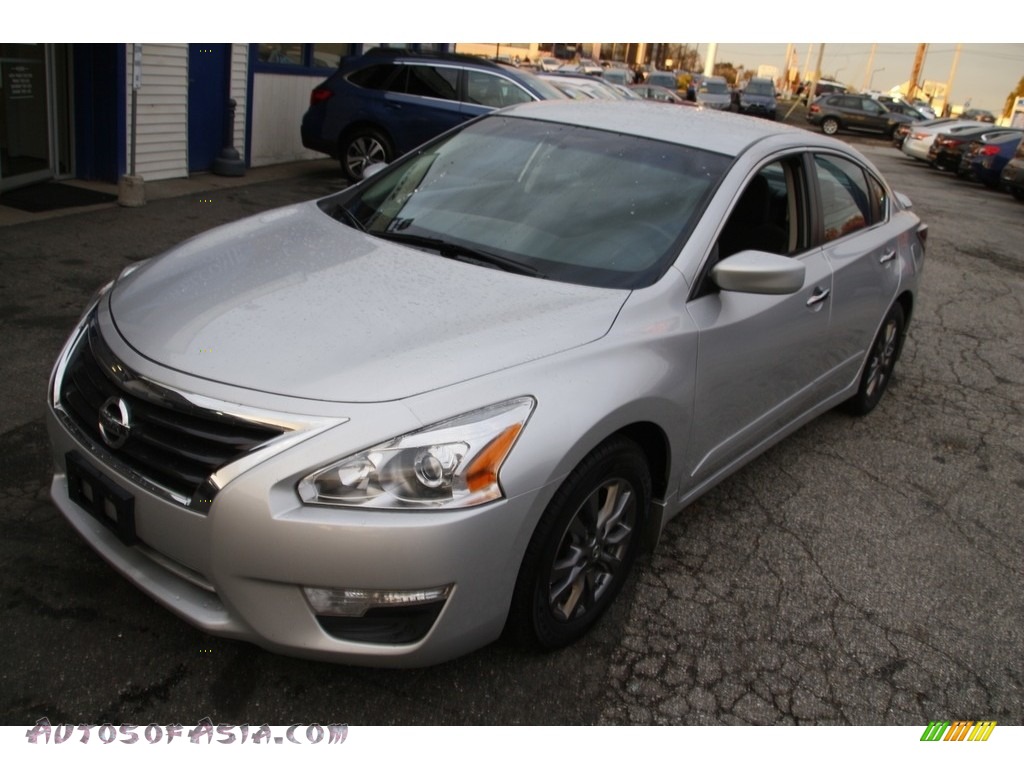 2015 Altima 2.5 S - Brilliant Silver / Charcoal photo #1