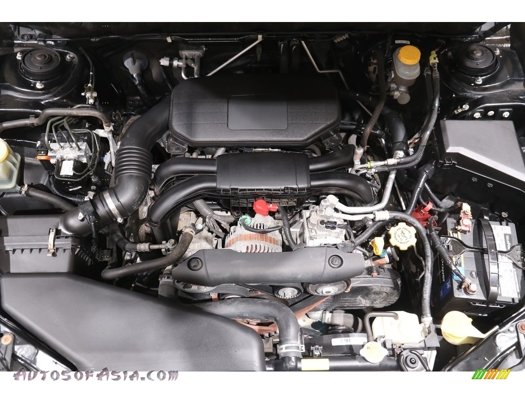 2010 Legacy 2.5i Premium Sedan - Crystal Black Silica / Warm Ivory photo #21