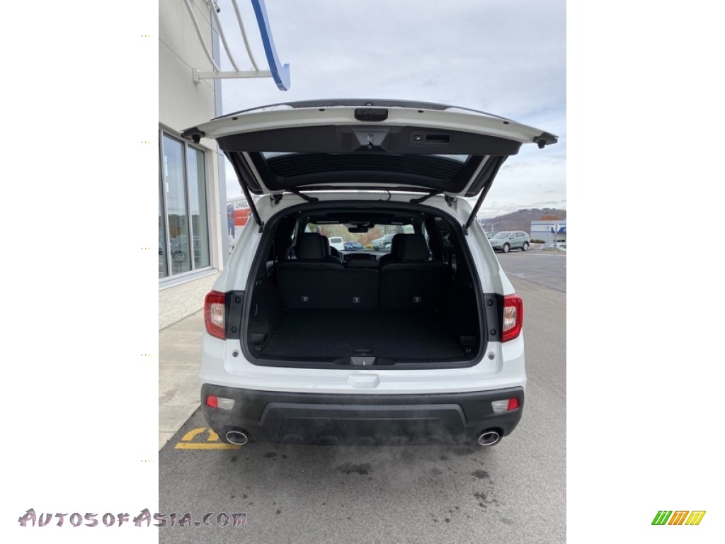 2019 Passport EX-L AWD - White Diamond Pearl / Black photo #20