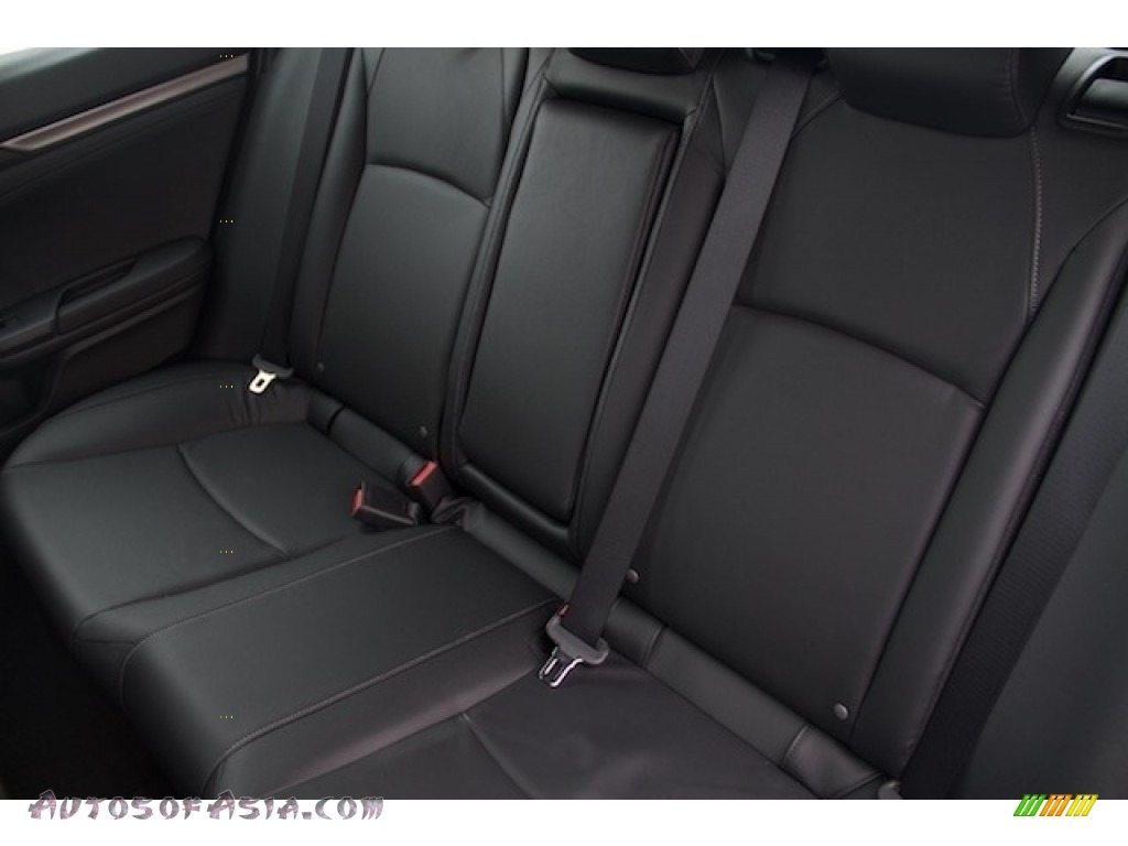 2020 Civic EX-L Hatchback - Crystal Black Pearl / Black photo #24