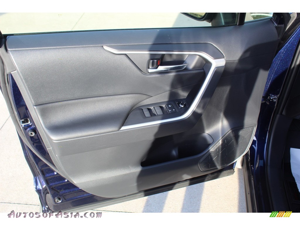 2019 RAV4 XLE AWD Hybrid - Blueprint / Black photo #9