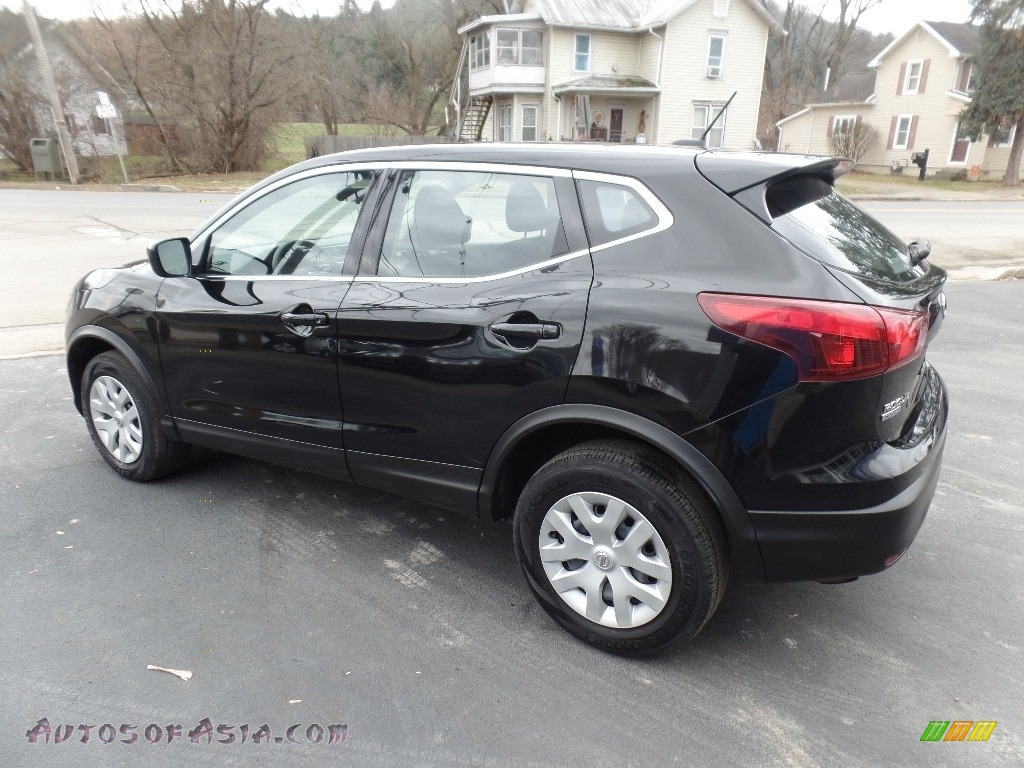 2019 Rogue Sport S AWD - Magnetic Black Pearl / Charcoal photo #5