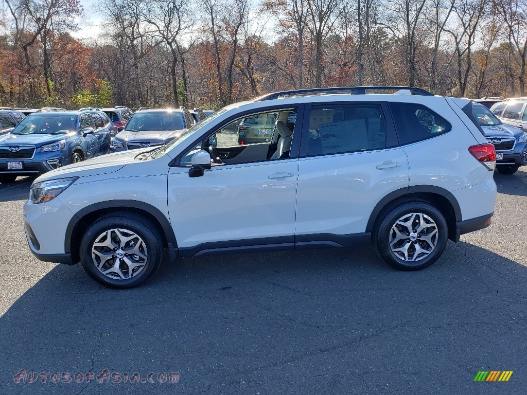 2020 Forester 2.5i Premium - Crystal White Pearl / Gray photo #3