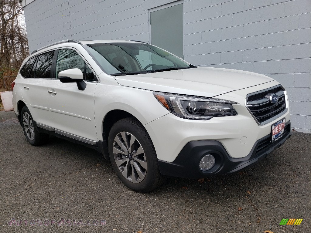 2019 Outback 3.6R Touring - Crystal White Pearl / Java Brown photo #1