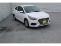 Hyundai Accent SE Frost White Pearl photo #2