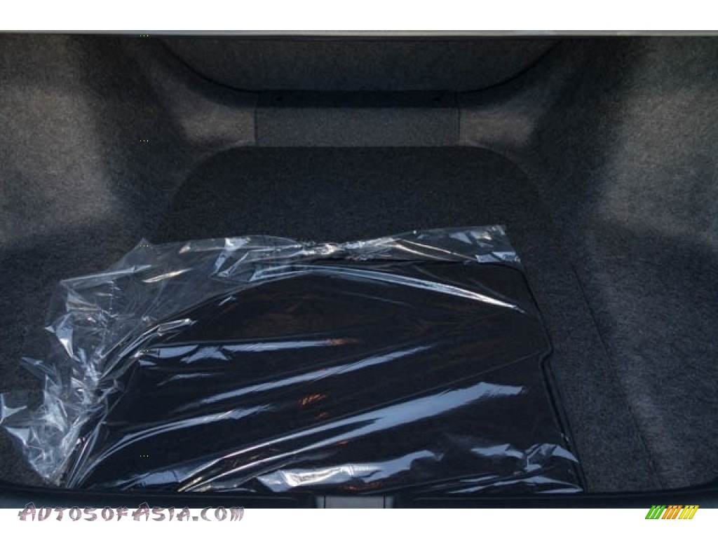 2020 Accord LX Sedan - Crystal Black Pearl / Black photo #28