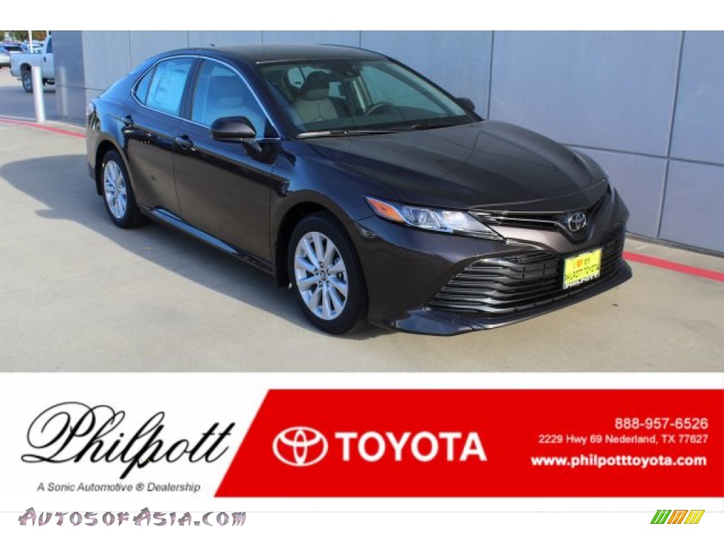 Brownstone / Black Toyota Camry LE