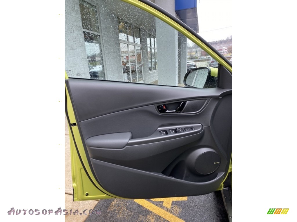 2020 Kona Limited AWD - Lime Twist / Black photo #11
