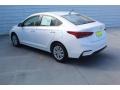Hyundai Accent SE Frost White Pearl photo #6