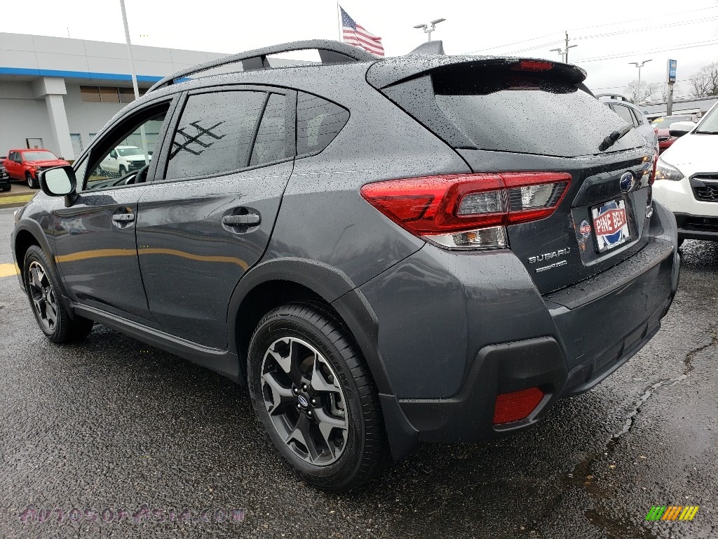 2020 Subaru Crosstrek 2.0 Premium in Gray Metallic photo 4