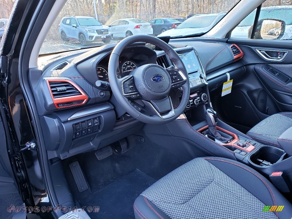 2020 Forester 2.5i Sport - Crystal Black Silica / Gray Sport photo #7