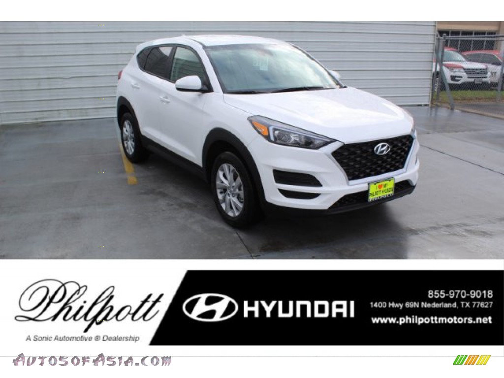 Winter White / Gray Hyundai Tucson SE