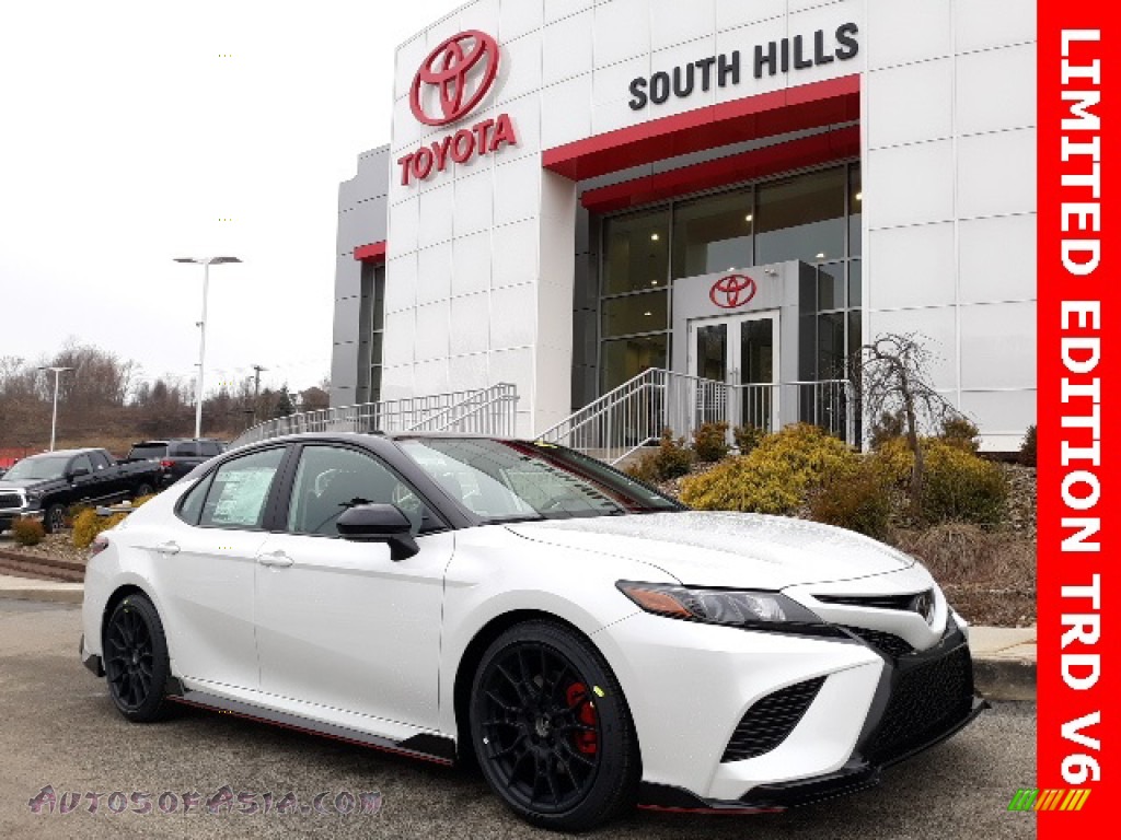 Wind Chill Pearl / Black/Red Toyota Camry TRD
