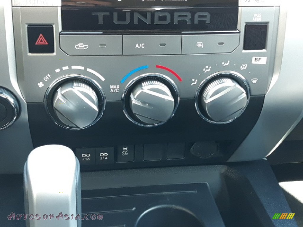 2020 Tundra SX Double Cab 4x4 - Super White / Graphite photo #16