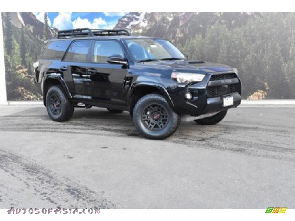 2020 Toyota 4Runner TRD Pro 4x4 in Midnight Black Metallic 790755