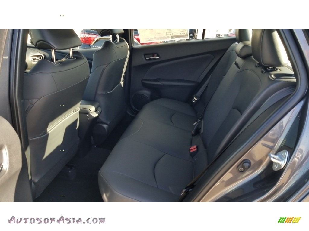 2020 Prius XLE AWD-e - Magnetic Gray Metallic / Black photo #3