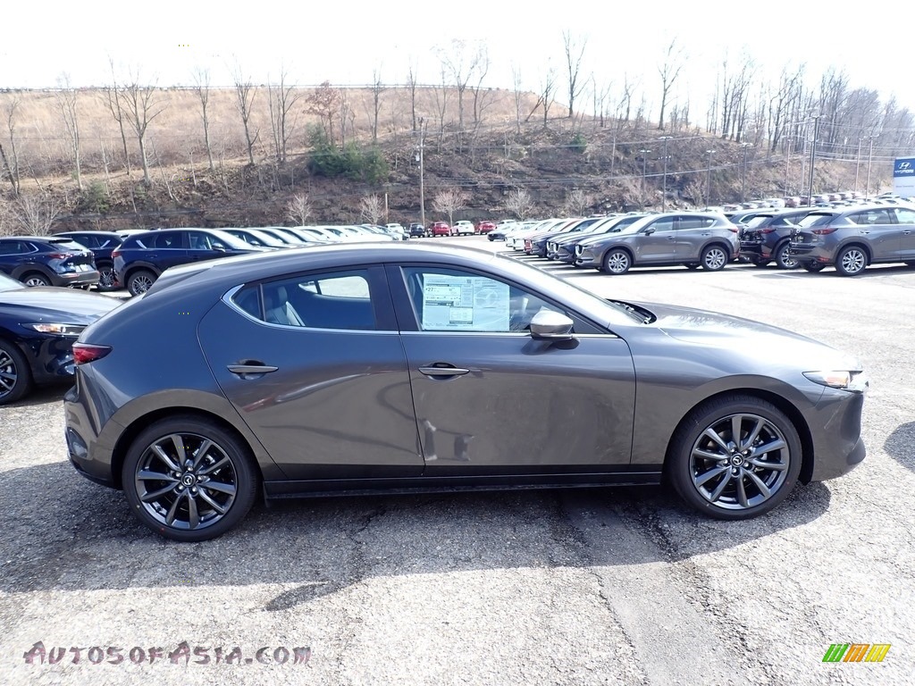 Machine Gray Metallic / Black Mazda MAZDA3 Hatchback