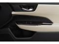 Honda Clarity Plug In Hybrid Platinum White Pearl photo #38